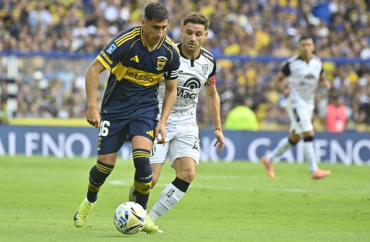 Miguel Merentiel estampó el empate para Boca en la Bombonera ante el Lobo mendocino.