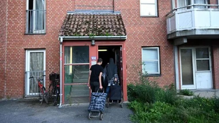 En el barrio de Mjolnerparken, de Copenhague, abundan los inmigrantes. En el barrio de Mjolnerparken, de Copenhague, abundan los inmigrantes.