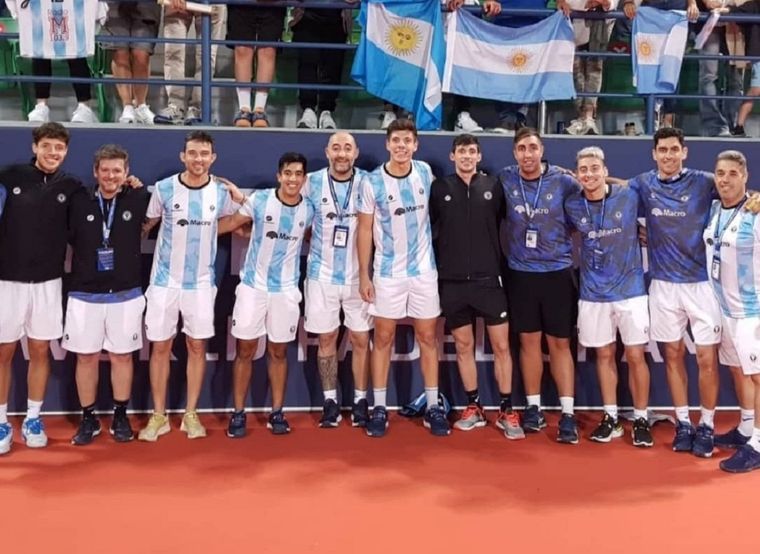 La Selección Argentina de Pádel se quedó con el segundo puesto en el mundial disputado en Doha el 2021.