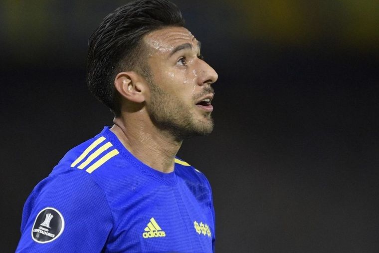 Salvio sigue a la espera de que Boca le ofrezca un nuevo contrato.