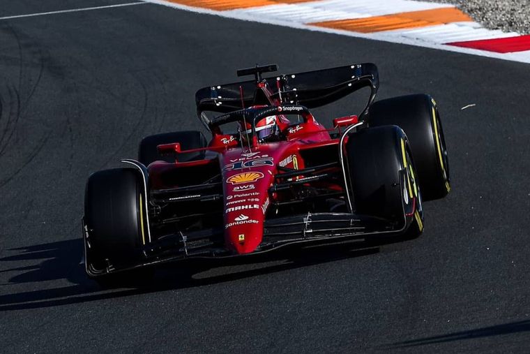 Charles Leclerc dominó el viernes en Países Bajos. Foto: @ScuderiaFerrari