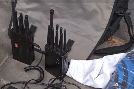 Inhibidor secuestrado en un allanamiento por la Policía de la Ciudad