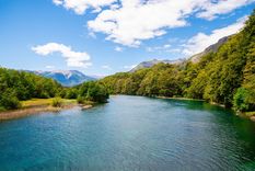 Bariloche fue uno de los cinco destinos globales elegidos por la comunidad viajera de Booking.com para actividades en lagos.