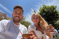 Romarey Ventura junto a Jordi Alba en una adorable foto.