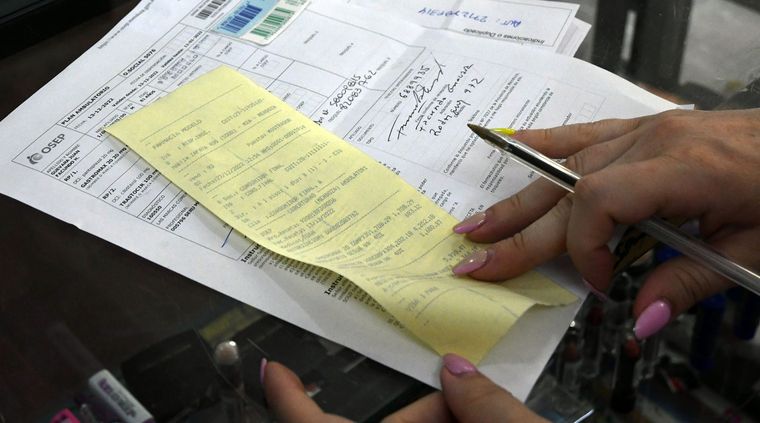 Persisten aún dudas sobre la aplicación de las recetas digitales o electrónicas en todo el país. Foto: ALF PONCE MERCADO / MDZ