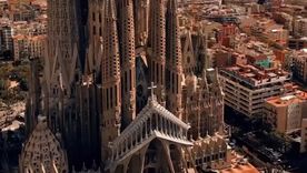 Luego de más de 140 años de construcción, la Sagrada Familia está próxima a quedar finalizada. Foto: captura de video @skyscrape_view