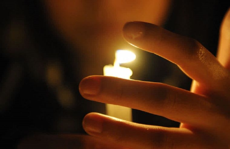 Las personas denunciaron el corte de luz en varios barrios de Buenos Aires Foto: Freepik
