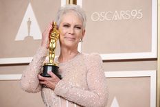 Foto: https://www.musicmundial.com/2023/03/24/jamie-lee-curtis-sufrio-fuerte-lesion-tras-euforico-festejo-despues-de-ganar-el-oscar/