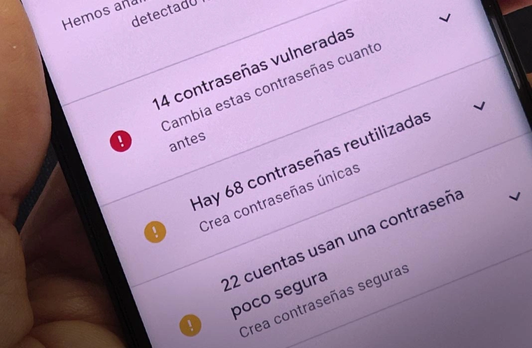 El mensaje de Google Chrome que alerta sobre contraseñas vulneradas. El mensaje de Google Chrome que alerta sobre contraseñas vulneradas.