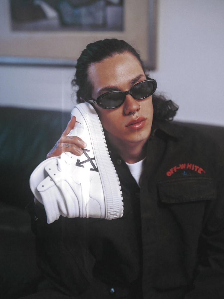 Ryan Muñiz publicó unas fotos que iniciaron comparaciones.