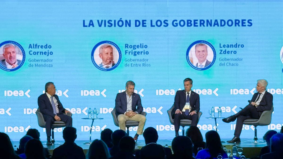 Cornejo en el Coloquio de IDEA: reforma fiscal y un mensaje en clave electoral