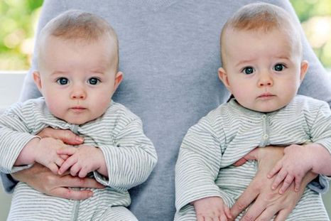 La tasa de nacimiento de gemelos en el mundo ha aumentado en un tercio desde la década de 1980. (Fuente: GETTY IMAGES)