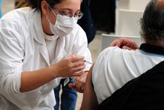 Los fabricantes de la Sputnik recomendaron un plazo máximo entre la primera y la segunda dosis Foto: ALF PONCE MERCADO / MDZ