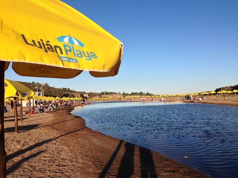 La playa de Luján perfecta para el verano. La playa de Luján perfecta para el verano.