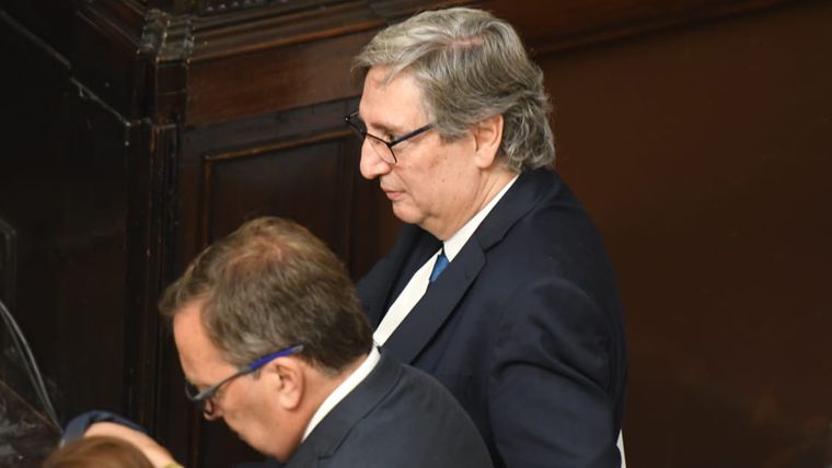 El peronismo no busca sólo un interbloque, sino también armar un frente electoral en 2027.