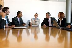 10 excusas patéticas y arrogantes que se usaron para no nombrar mujeres en cargos ejecutivos