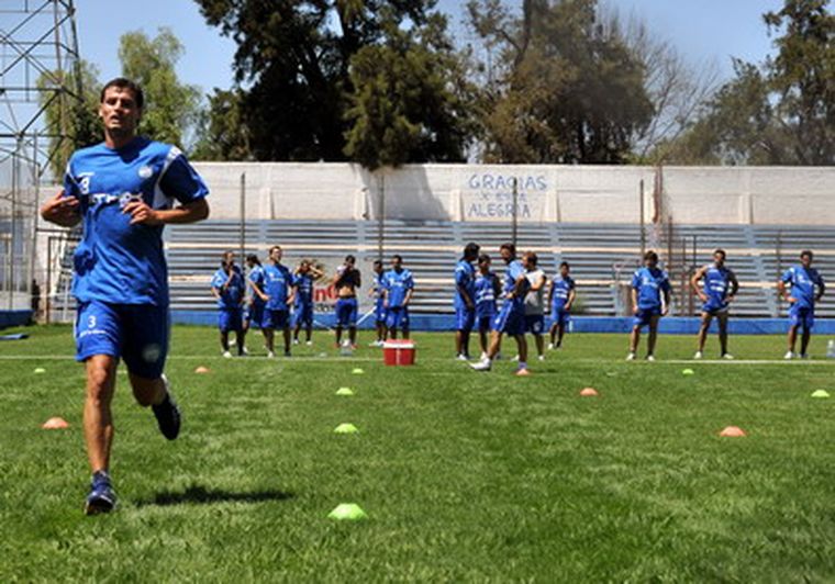 El Expreso parte a la costa. Foto: Nacho Gaffuri / MDZ