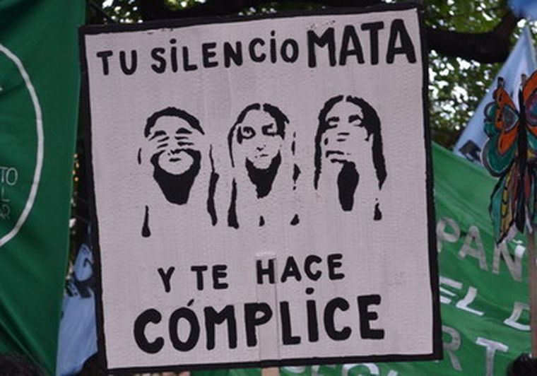 Buscan proteger la integridad de la mujer. Foto: Den Kemelmajer