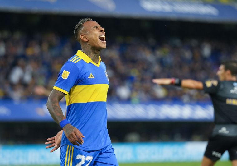 El colombiano podría jugar en Medio Oriente. Foto: Noticias Argentinas