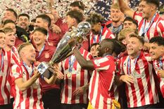Estudiantes, además del título, se aseguró la clasificación a la Copa Libertadores. Estudiantes, además del título, se aseguró la clasificación a la Copa Libertadores.