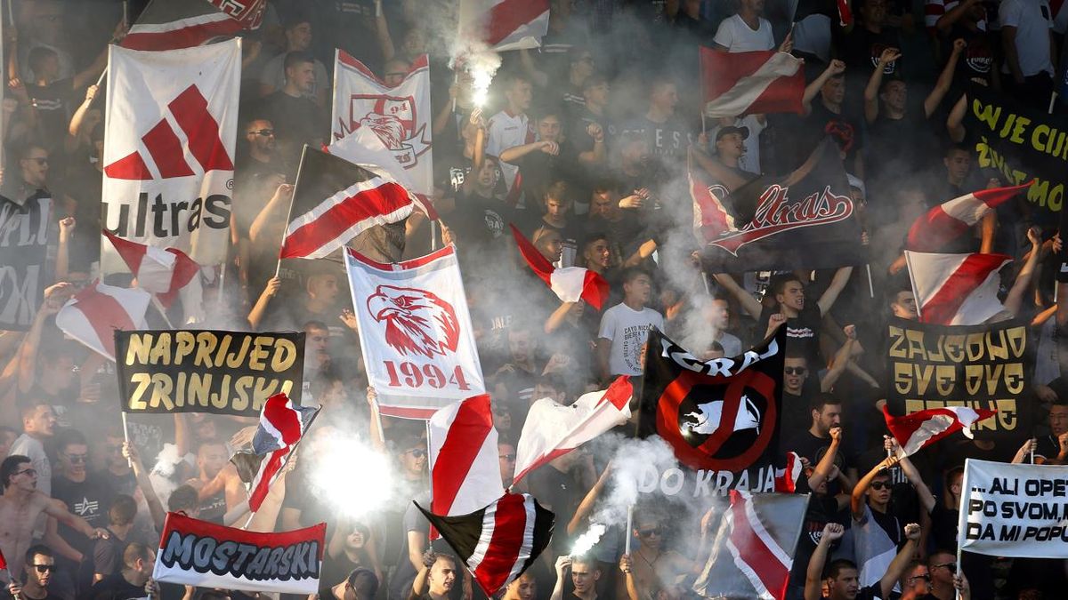 Fútbol y guerra: cuando hasta un estadio se robaron