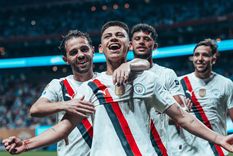 El Diablito Echeverri fue titular y marcó un gol ante Al Ain. El Diablito Echeverri fue titular y marcó un gol ante Al Ain.