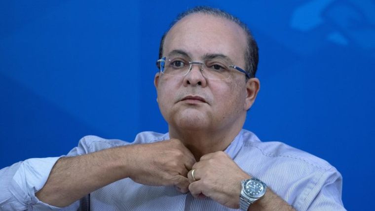 El gobernador de Brasilia le pide a Estados Unidos que se preocupe por su propia seguridad.