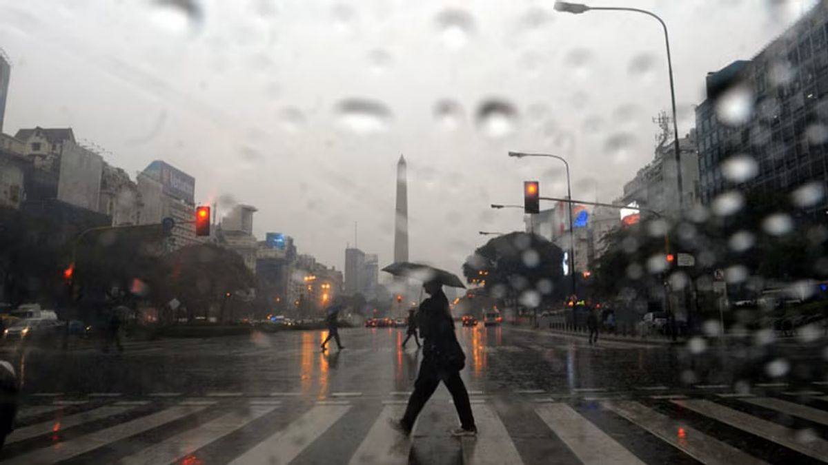 El SMN lanzó un alerta por tormentas severas con ráfagas y granizo en el noreste del país