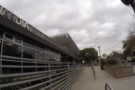 La mujer fue trasladada al Hospital Central Foto: ALF PONCE MERCADO / MDZ