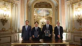 El memorando fue firmado por el ministro de Comercio, Industria y Recursos de Corea de Sur, Kim Jeong-kwan; el ministro surcoreano de Asuntos Exteriores, Cho Hyun; el canciller argentino Pablo Quirno; y el ministro de Economía, Luis Caputo.
