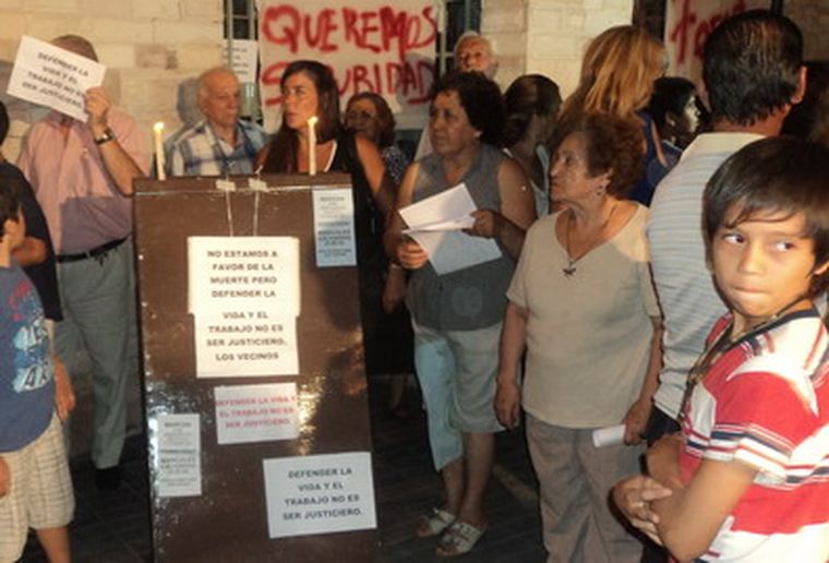 La reunión se desarrolló de modo pacífico y permitió que los vecinos se expresaran.