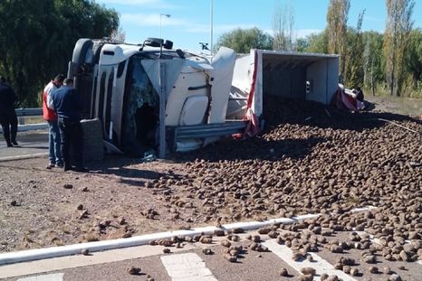 Así quedó el camión. Foto: Ministerio de Seguridad