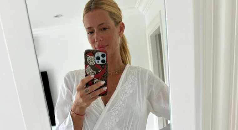 Nicole Neumann mostró el living de su nueva mansión en Nordelta La modelo se mudó junto a Manu Urcera y sus hijas Foto: @nikitaneumannoficial