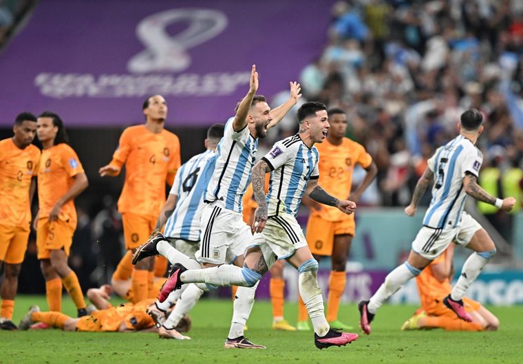 Argentina festeja el pase frente a Países Bajos. Foto: EFE