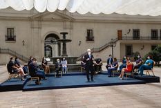 chile reconoce a sus trabajadores de la salud pagando un bono covid chile reconoce a sus trabajadores de la salud pagando un bono covid