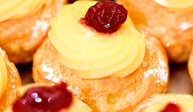 Zeppole di San Giuseppe: receta fácil y rápida Foto: Shutterstock