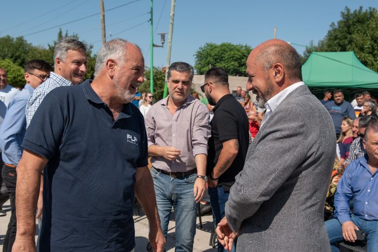 En otros tiempos , el intendente de Ensenada Mario Secco junto al presidente del Puerto La Plata José María En otros tiempos , el intendente de Ensenada Mario Secco junto al presidente del Puerto La Plata José María