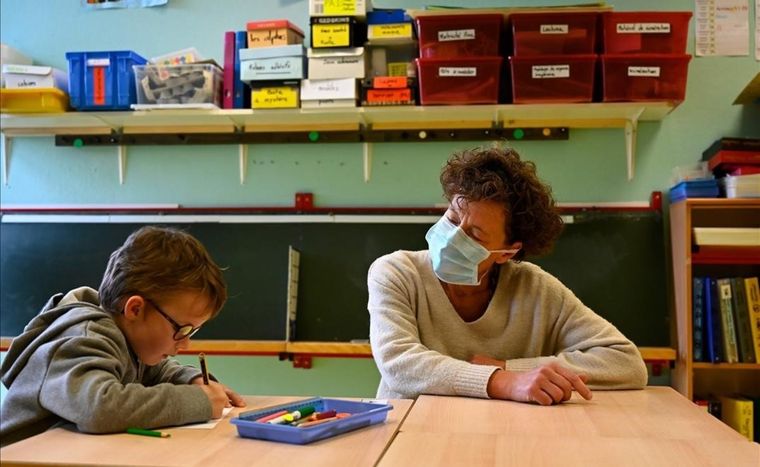 escuela Escuela Foto: https://estaticos.elperiodico.com/