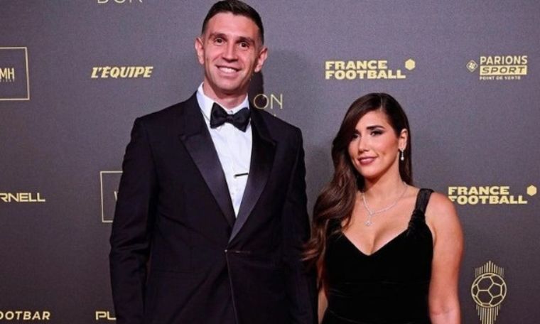 Mandinha salió a bancar a su marido tras la sanción. Foto: @mandinha_martinez