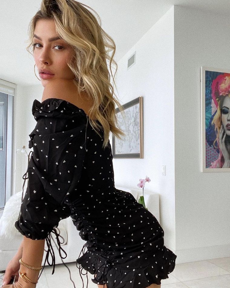 Michelle Salas aparentemente no invitaría a su boda a su padre Luis Miguel. Foto: Instagram