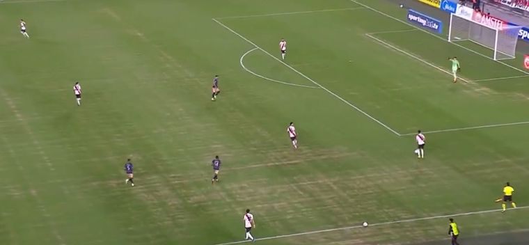 El estado del campo de juego del Monumental mostró varias marcas y genera preocupación en River de cara al Superclásico.&nbsp;