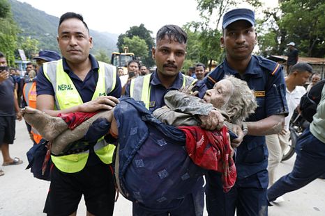 Fallecieron más de 50 personas en Nepal debido a la riada.