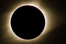 Un eclipse total es la ocasión perfecta para observar la corona solar.