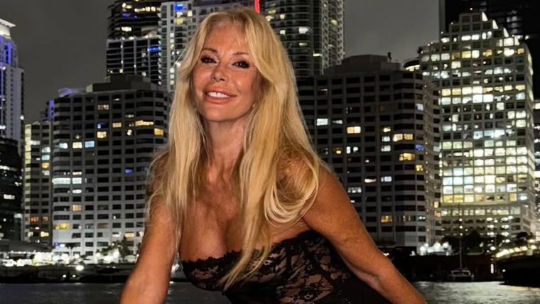 El look playero de Graciela Alfano.&nbsp;