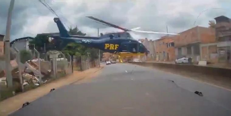 Se desplomó un helicóptero Foto: Captura Video