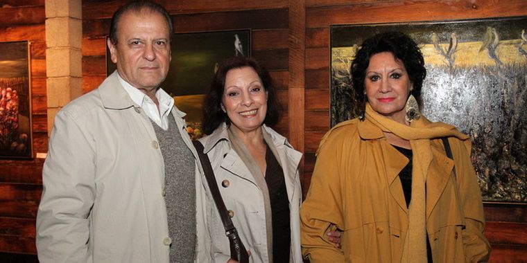 José Luis Menéndez, Leticia de Menéndez y Sara Rosales disfrutando del sábado. Foto: Gentileza