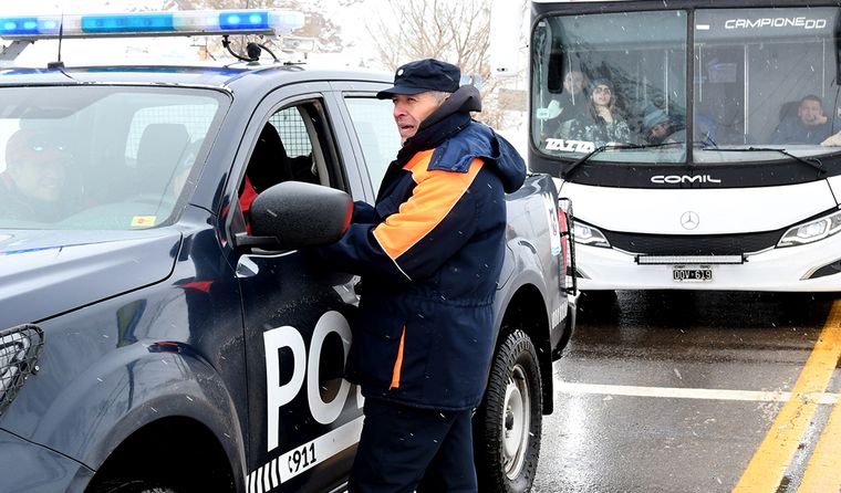 Pablo Quiroga, jefe policial del Corredor Internacional, detalló el operativo desplegado durante los 30 días de cierre del paso. Pablo Quiroga, jefe policial del Corredor Internacional, detalló el operativo desplegado durante los 30 días de cierre del paso.