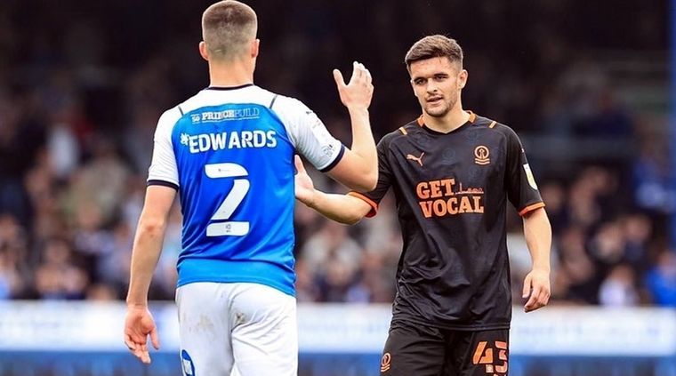 Jake Daniels tuvo la valentía de asumir en público su elección. Foto: ElUniverso.