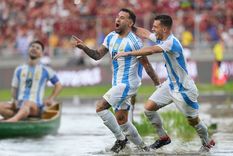 El partido se desnaturalizó con la lluvia. Foto: @posta_sports El partido se desnaturalizó con la lluvia. Foto: @posta_sports