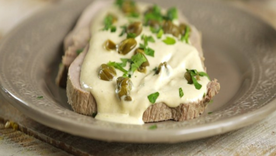 Llegan las fiestas y muchos esperan ansiosos para comer el clásico y rico vitel toné. Foto: QuéApetito